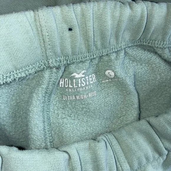 Hollister - Daisy Ultra High-Rise Joggers - Picture 7 of 7